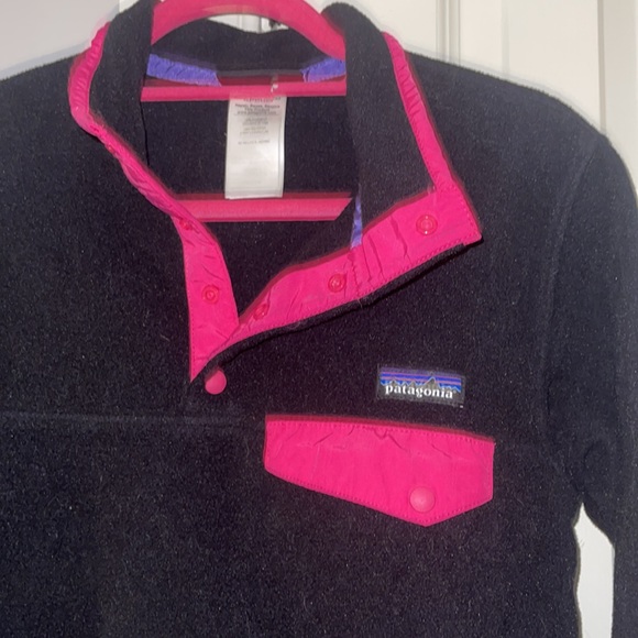 Black and pink fleece snap-t Patagonia - Picture 2 of 8